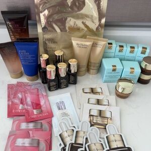 Estée Lauder travel size items